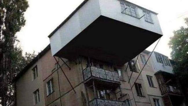 🏗️ С Днём строителя, герои цемента и кирпича!
