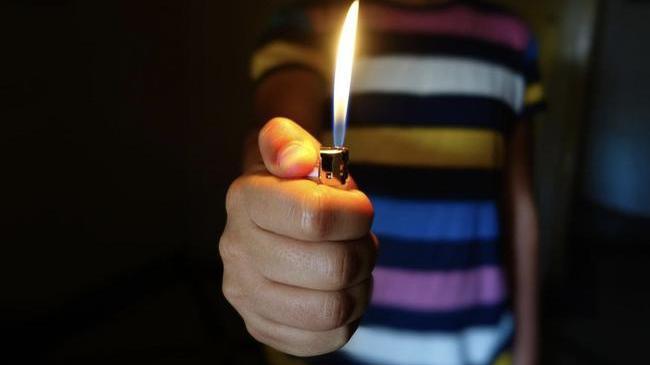 ❌ Запретили продавать зажигалки и баллоны с газом подросткам