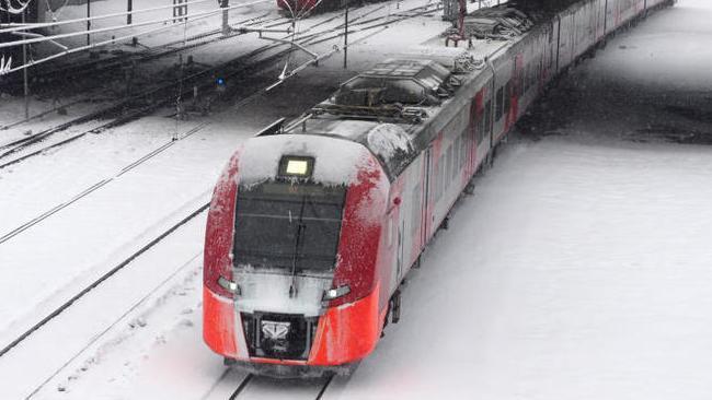 В длинные выходные февраля изменится расписание электричек 