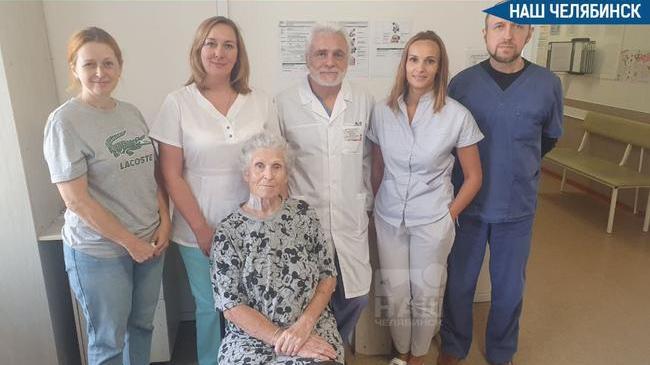 Хирурги спасли 82-летнюю пациентку с метастазами рака