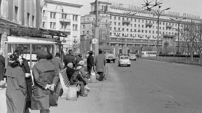Улица Воровского, площадь Революции 1965—1970 годы 