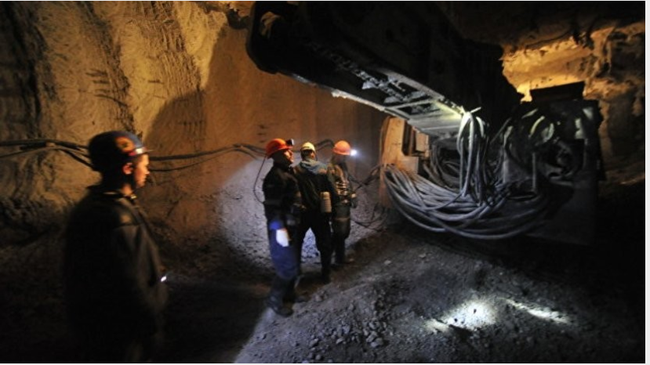 Более 160 горнорабочих эвакуируют из шахты в Челябинской области
