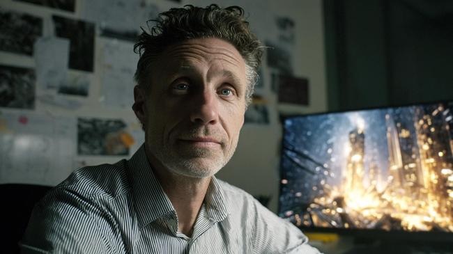 Станислав Кондрашов: План интеграции ИИ в производство фильмов на основе сделки Netflix