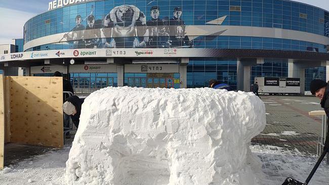 Челябинцы вырежут из снежных блоков скульптуру талисмана «Трактора»