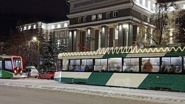 🚊 В Челябинске будет работать новогодний трамвай