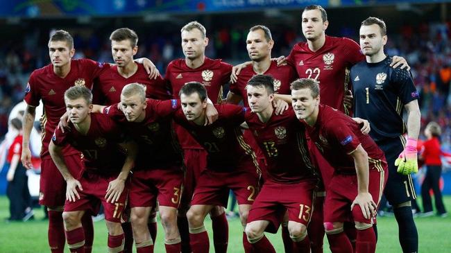 Петицию о роспуске футбольной сборной снимут после окончания Евро-2016