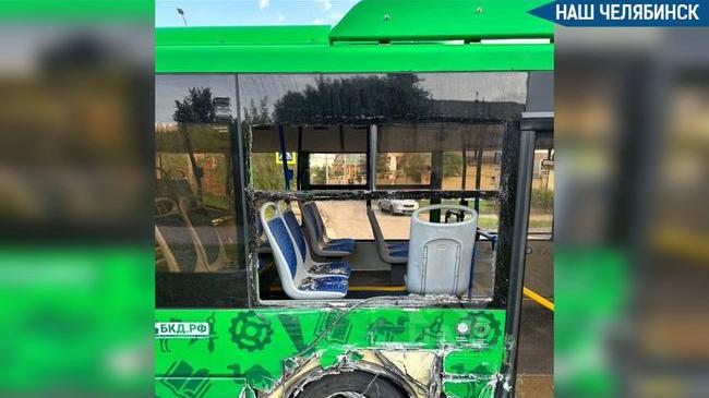 🚌 В Челябинске столкнулись два автобуса