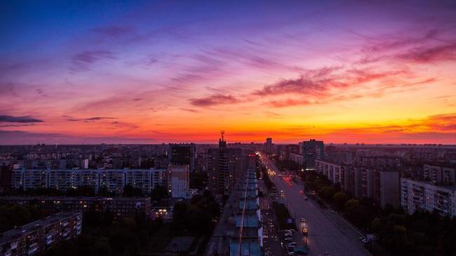 Закат на Комсомольском!🧡 Когда природа - лучший художник! 🎨