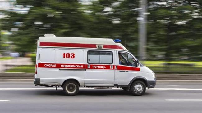 В Челябинске мужчина сбил мальчиков 5 и 7 лет на пешеходном переходе