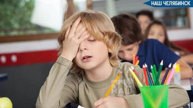 🧐 Учебный год для школьников в России нужно продлить на две недели