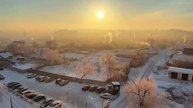 Самого чудесного дня вам, челябинцы! Заряжаемся хорошим настроением и начинаем собираться на работу! 🤑