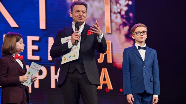 🎤 В Челябинске пройдёт юбилейный концерт XV Премии «Андрюша-2024»