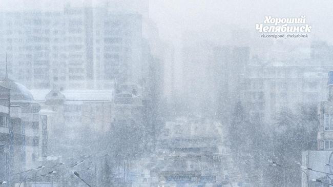 ❄ Город в снежной пелене. Напишите в комментарии свои желания Деду Морозу!