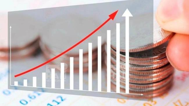💸В России хотят увеличить МРОТ до 34 тысяч рублей?