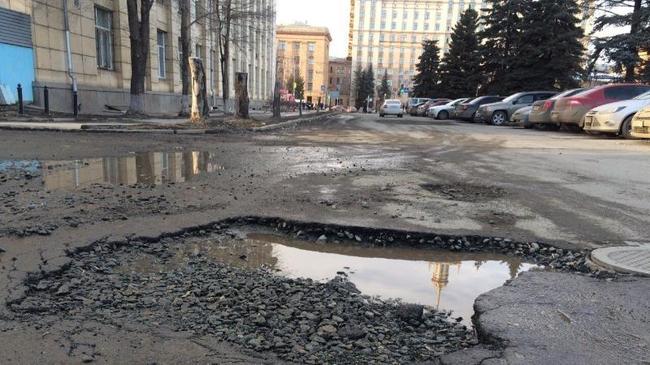 В администрации Челябинска заявили, что качество городских дорог заметно улучшилось