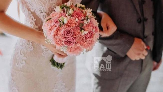 👰 В ЗАГСах разрешили свадьбы в воскресенье из-за «красивой» даты