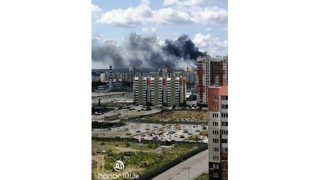 Народ, кто знает, что горит на северо-западе Челябинска?? Уже 4 машины поехали в ту сторону! 🚒