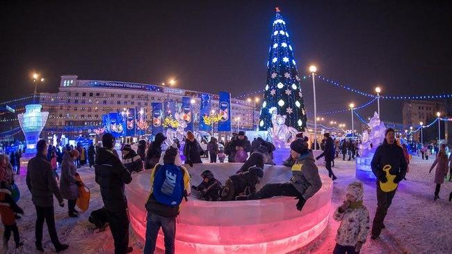 Ледовый городок в центре Челябинска за каникулы «обкатали» более 100 тысяч человек