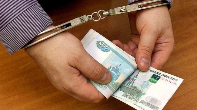 В Челябинске задержали мужчину, укравшего из машины миллион рублей