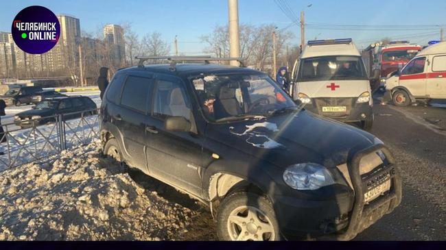 ⛔ Скорая помощь попала в аварию на АМЗ. 