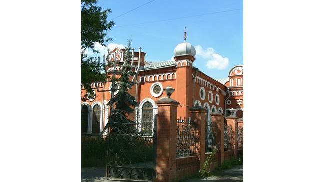 ❓Знаете, что центром Челябинска служит городская синагога?