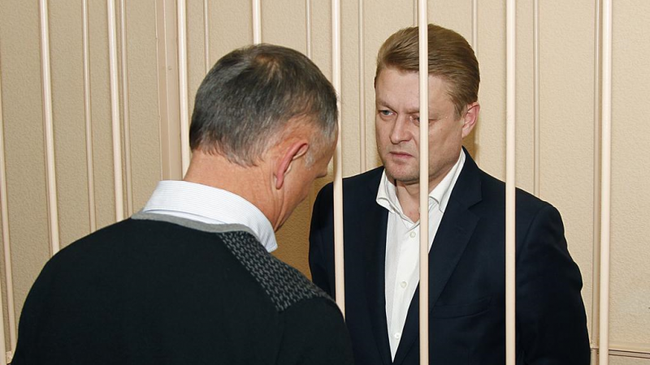 Экс-заместитель главы Чебаркуля осужден на 9 лет «строгача» за получение взяток