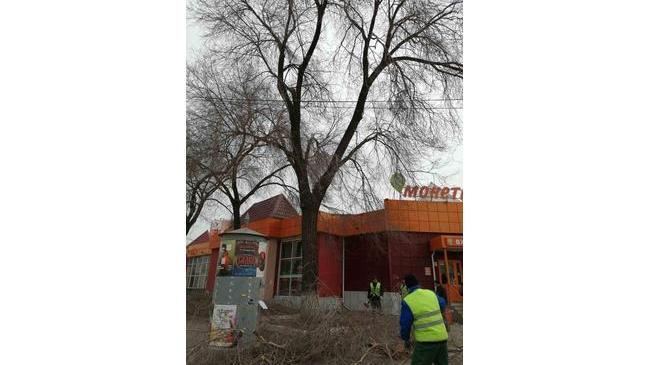 Челябинск продолжают приводить в порядок 😊