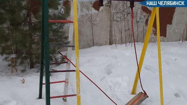 😰 Получила сотрясение после падения со сломанной качели