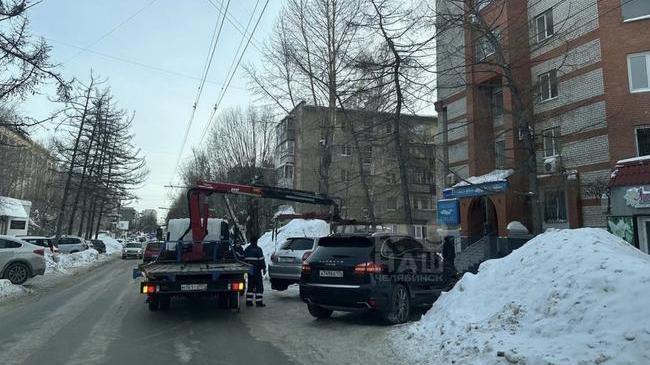 🚗 Снег не убирают, а авто активно эвакуируют
