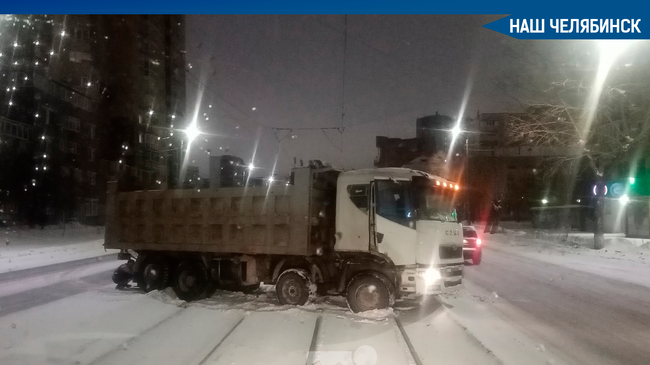 💰🚋 В Челябинске с виновников ДТП за простой трамваев взыскано более 1 млн рублей
