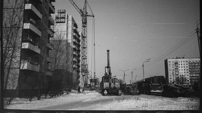  Январь 1991, строится "Виктория"