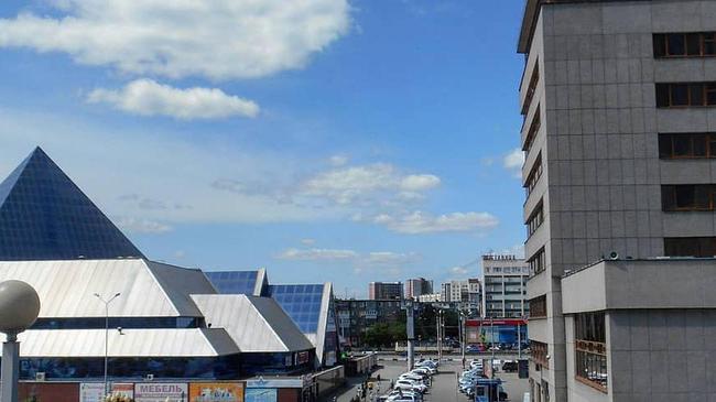 Челябинск, привокзальная площадь.🚂 Друзья, часто путешествуете поездом?