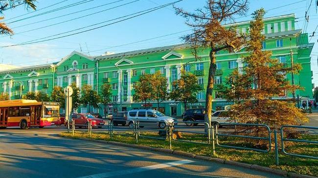 🌳 Самое старое дерево Челябинска 👍