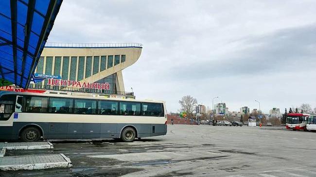 Челябинский автовокзал... А вы любите путешествовать автобусом?