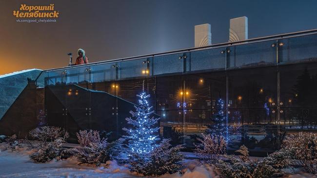 🌜 Спокойной ночи, челябинцы! Покидайте в комментарии любимой музыки!