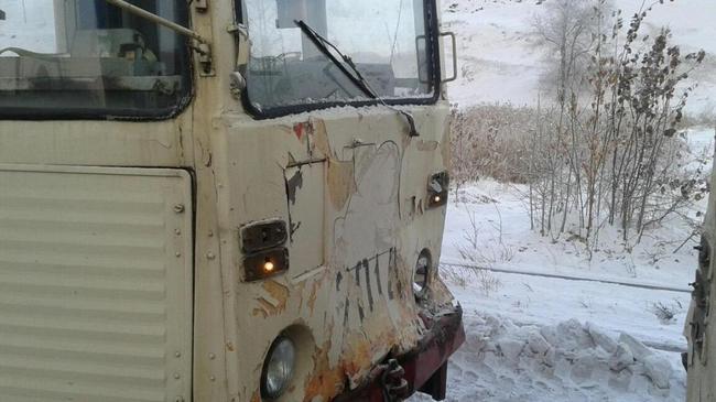 В Челябинске столкнулись два трамвая. Ранена женщина-водитель