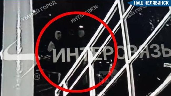 😱 Напали с газовым пистолетом на 18-летнего парня