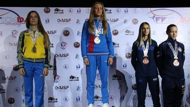 Челябинская Дюймовочка стала чемпионкой Европы по тайскому боксу