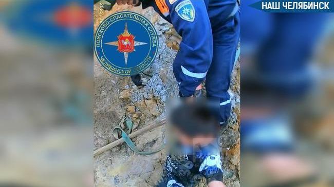 ❗Ребенок застрял в глиняной яме
