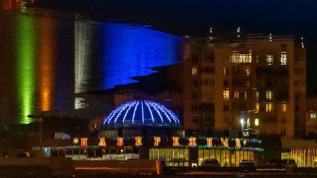 Добрых снов, любимый город! 🌛 Друзья, а перед сном давайте вспомним - какая из новостей за сегодняшний день запомнилась вам больше всего? 