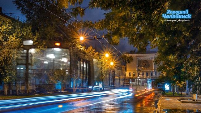 🌛 Доброй ночи, челябинцы! Что посоветуете посмотреть осенним вечером?