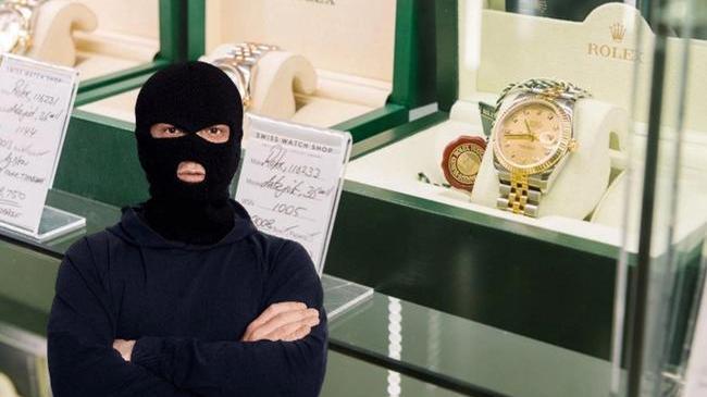⌚ В Челябинске ограблен салон швейцарских часов