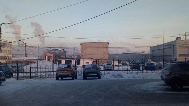 😷 Говорят в Челябинске снижаются выбросы, что-то незаметно...