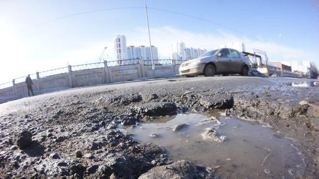 Контроль за ремонтом дорог в Челябинской области планируют передать независимым оценщикам