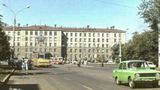 Теплотехнический институт, 1982 год. Узнали? 