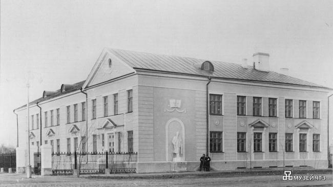 Школа ЧТЗ им. Сталина на 280 учащихся. Строительство и благоустройство 1949 г.