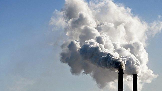 За вредные выбросы оштрафовали челябинскую фабрику 