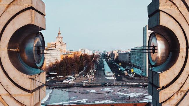 Необычный ракурс. Угадаете откуда было сделано фото? 😎