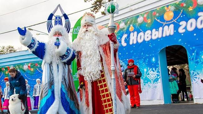 Главный Дед Мороз России сделал с челябинцами селфи и умчал на квадроцикле