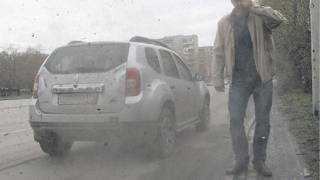 Мэру Челябинска готовят наказание за грязь и пыль на дорогах